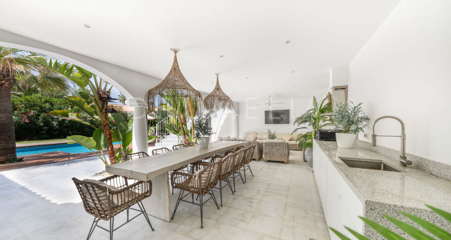Villa Caribe - Charming and cozy luxury villa close to Mediterranean Sea in Marbesa, Marbella East