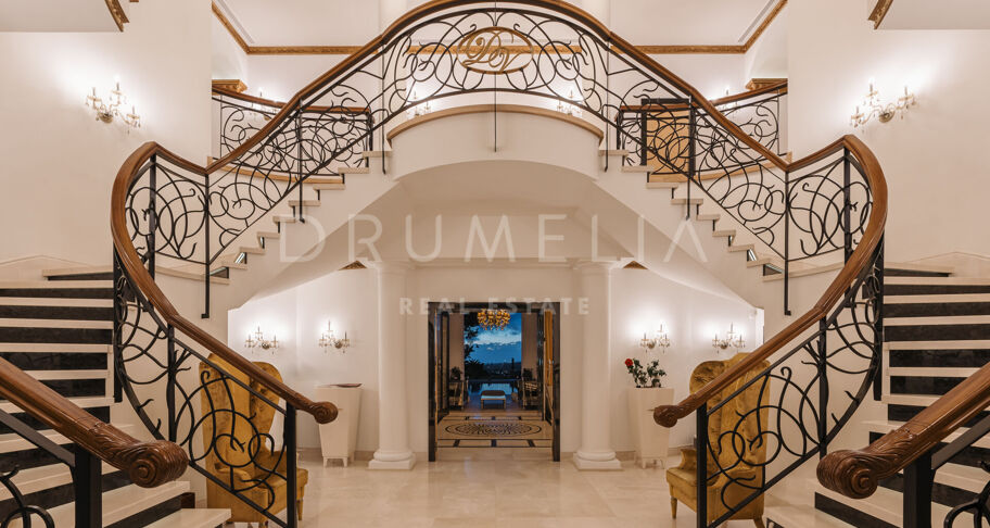 Palace Blanc – landhuis met panoramisch zeezicht in Hacienda Las Chapas, Marbella East