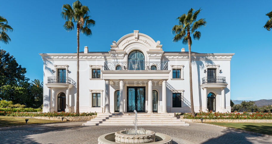 Palace Blanc – landhuis met panoramisch zeezicht in Hacienda Las Chapas, Marbella East