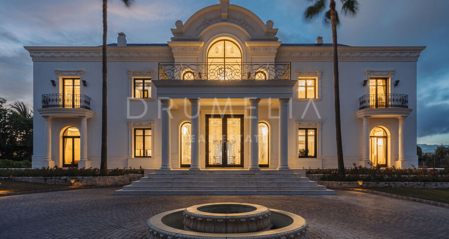 Palace Blanc – landhuis met panoramisch zeezicht in Hacienda Las Chapas, Marbella East