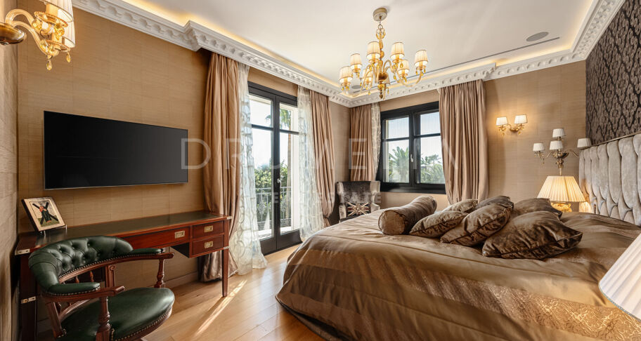 Palace Blanc – landhuis met panoramisch zeezicht in Hacienda Las Chapas, Marbella East