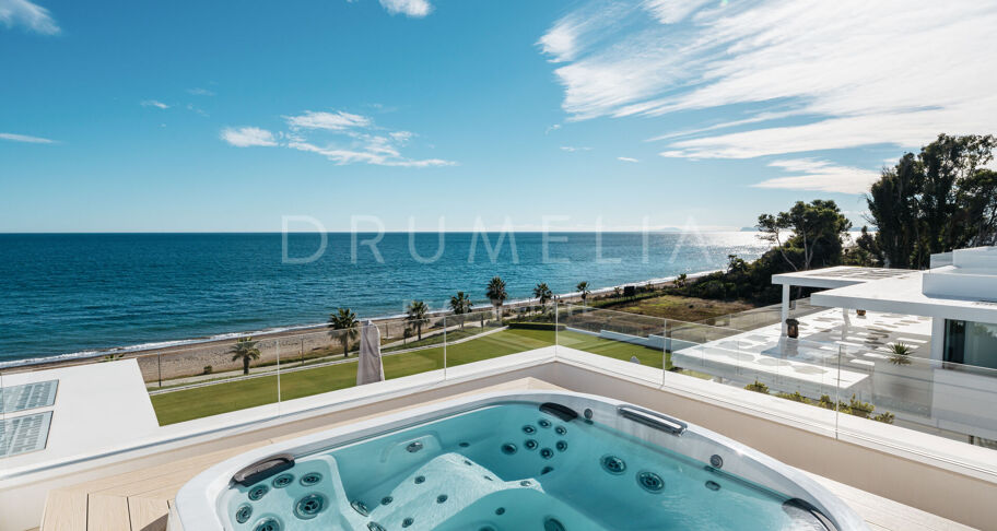 EMARE JADE -Brand new luxury seafront penthouse with stunning open sea views in Emare Beach Estepona