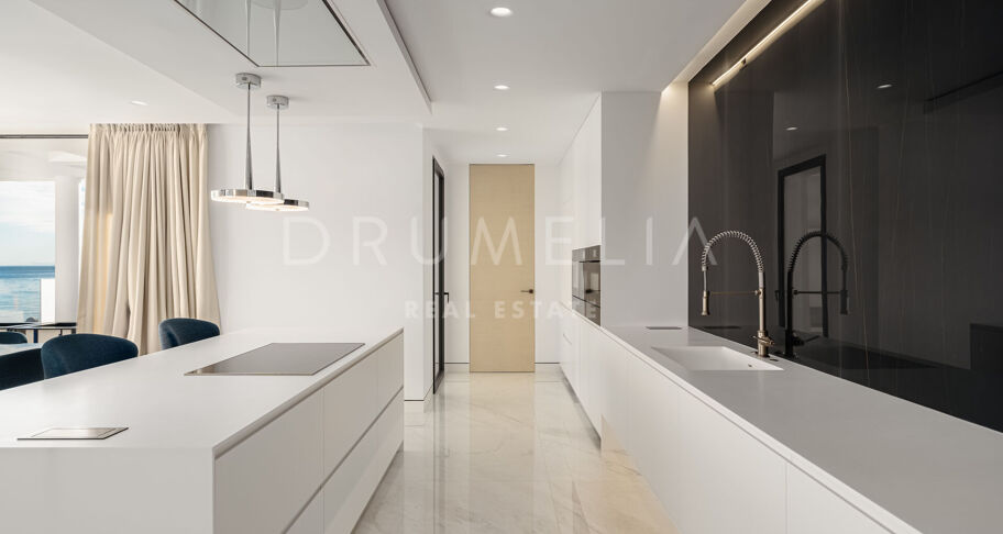 EMARE JADE -Brand new luxury seafront penthouse with stunning open sea views in Emare Beach Estepona