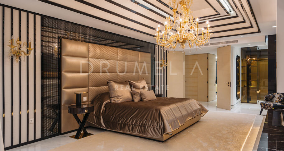 EMARE JADE -Brand new luxury seafront penthouse with stunning open sea views in Emare Beach Estepona