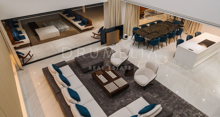 EMARE JADE -Brand new luxury seafront penthouse with stunning open sea views in Emare Beach Estepona