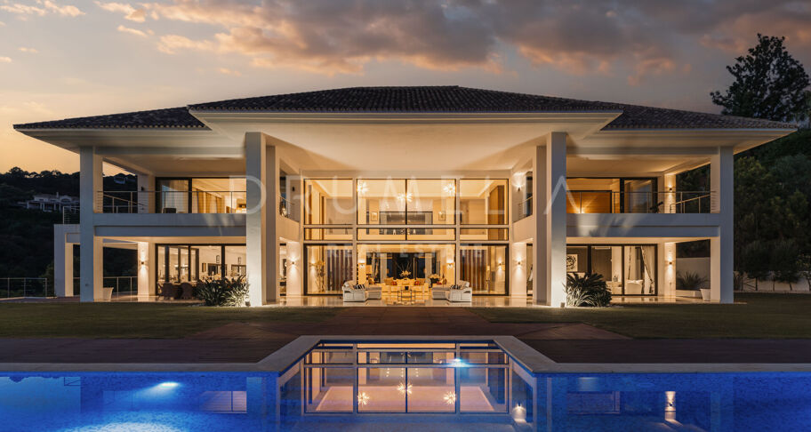 Villa Shiro: Truly Breath-taking Modern Mansion with Wow-Factor in High-End La Zagaleta, Benahavis