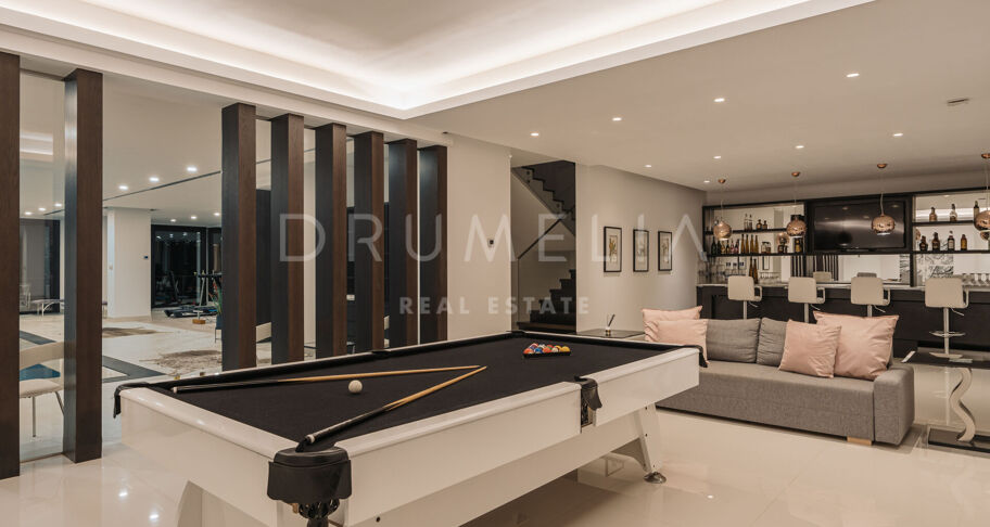 Villa Shiro: Truly Breath-taking Modern Mansion with Wow-Factor in High-End La Zagaleta, Benahavis
