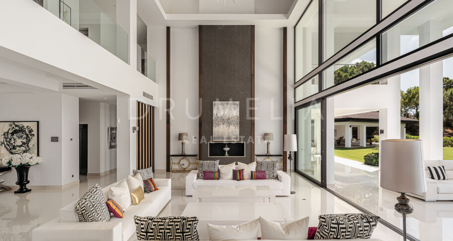 Villa Shiro: Truly Breath-taking Modern Mansion with Wow-Factor in High-End La Zagaleta, Benahavis