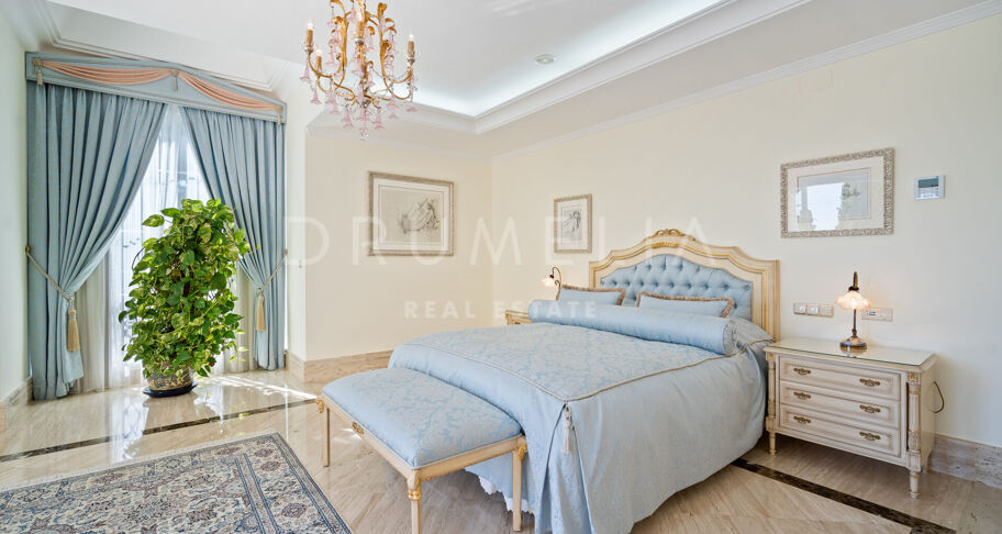 Luxury Mediterranean-style villa with sea views in high-end Sierra Blanca, Marbella Golden Mile