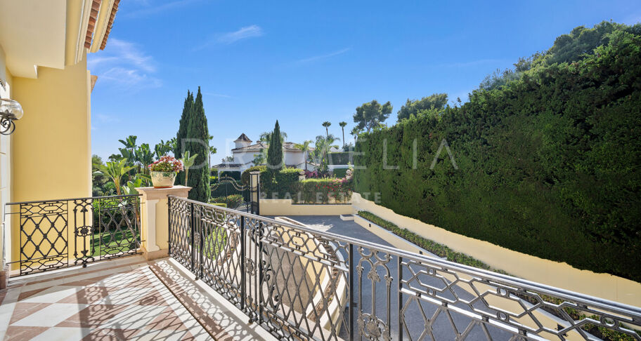 Luxury Mediterranean-style villa with sea views in high-end Sierra Blanca, Marbella Golden Mile