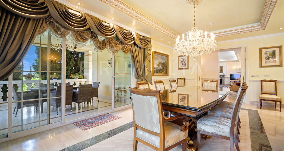 Luxury Mediterranean-style villa with sea views in high-end Sierra Blanca, Marbella Golden Mile