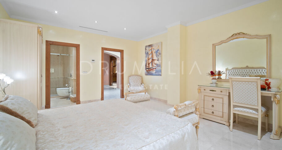 Luxury Mediterranean-style villa with sea views in high-end Sierra Blanca, Marbella Golden Mile