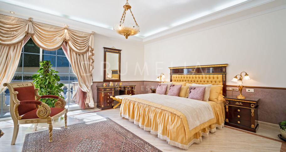 Luxury Mediterranean-style villa with sea views in high-end Sierra Blanca, Marbella Golden Mile