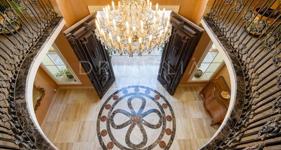 Luxury Mediterranean-style villa with sea views in high-end Sierra Blanca, Marbella Golden Mile