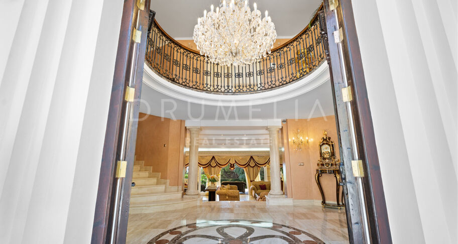 Luxury Mediterranean-style villa with sea views in high-end Sierra Blanca, Marbella Golden Mile