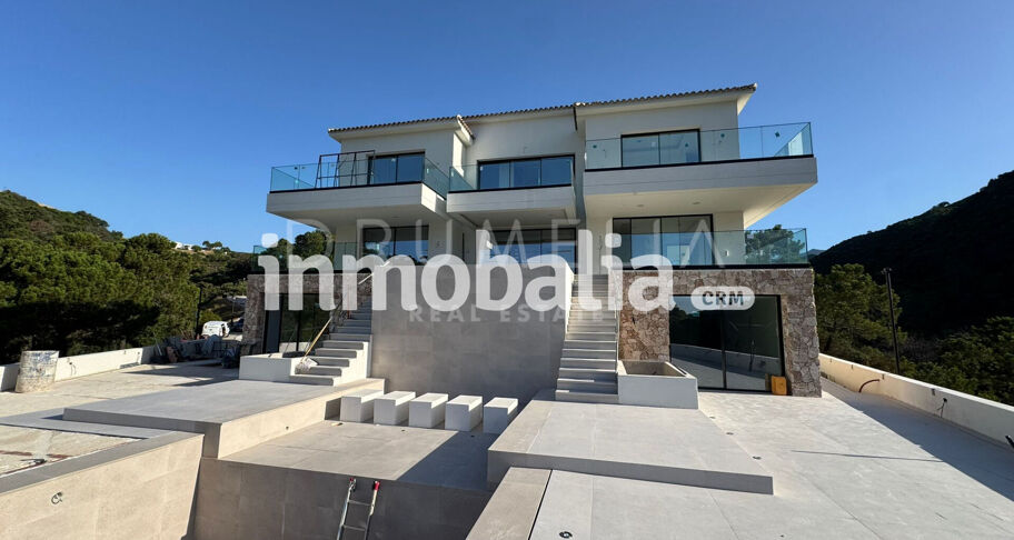 Brandneues, schönes, modernes Luxusprojekt Villa in Monte Mayor, Benahavis