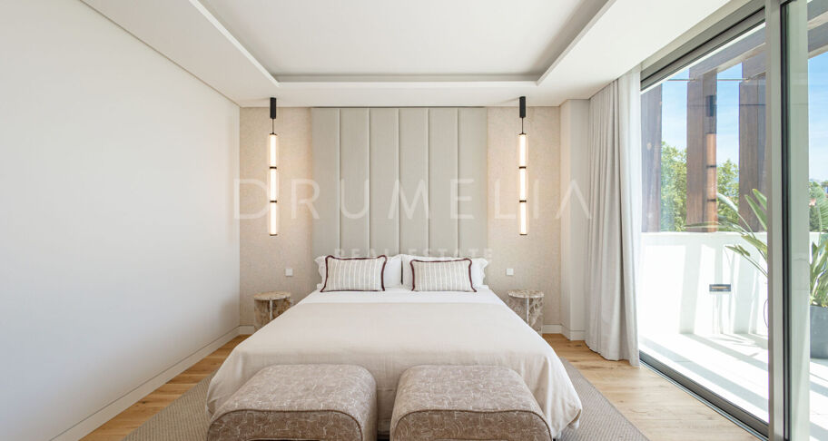 New luxury modern duplex penthouse with private pool and stunning views, Marbella’s Golden Mile