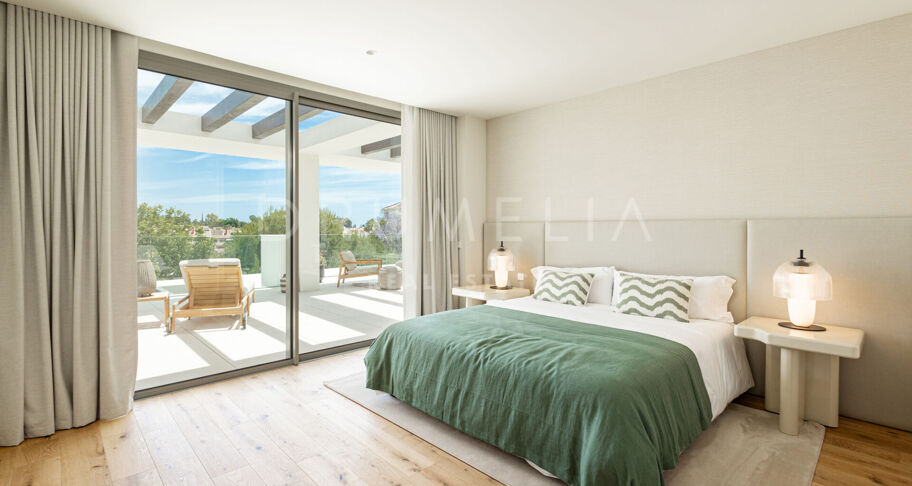 New luxury modern duplex penthouse with private pool and stunning views, Marbella’s Golden Mile