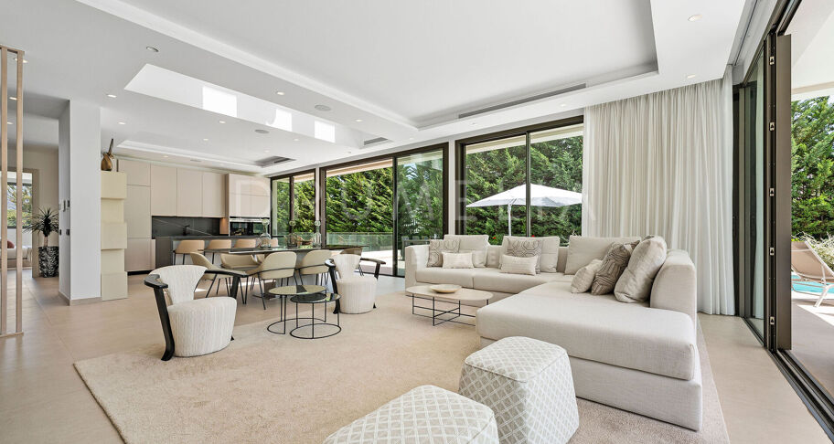 Spektakuläre brandneue moderne Villa in La Cerquilla, Nueva Andalucia, Marbella