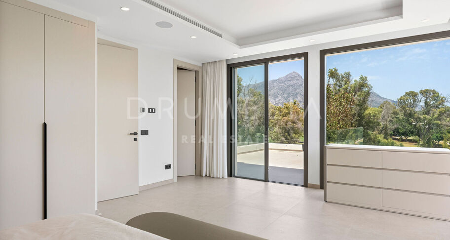 Spektakuläre brandneue moderne Villa in La Cerquilla, Nueva Andalucia, Marbella