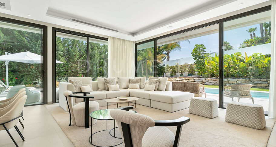 Spektakuläre brandneue moderne Villa in La Cerquilla, Nueva Andalucia, Marbella