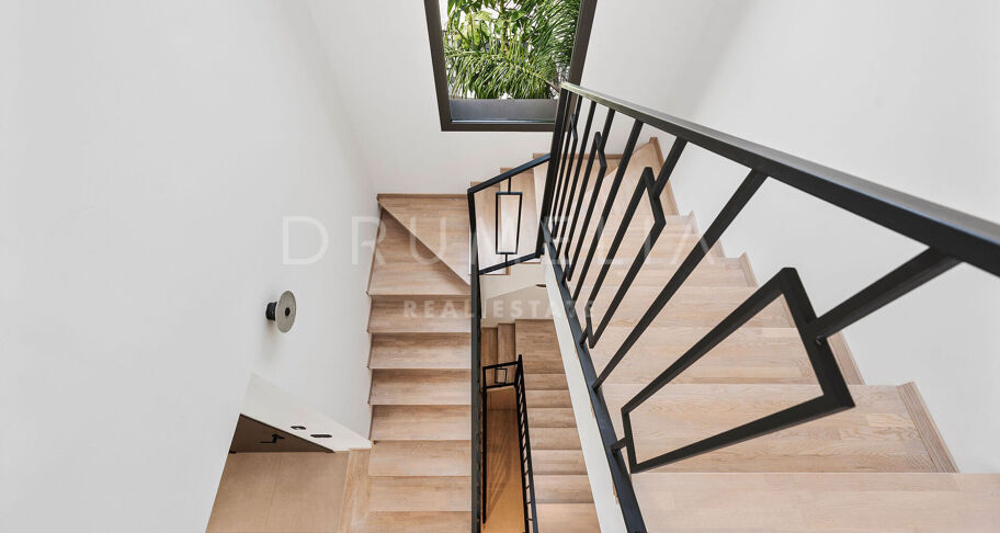 Spektakuläre brandneue moderne Villa in La Cerquilla, Nueva Andalucia, Marbella
