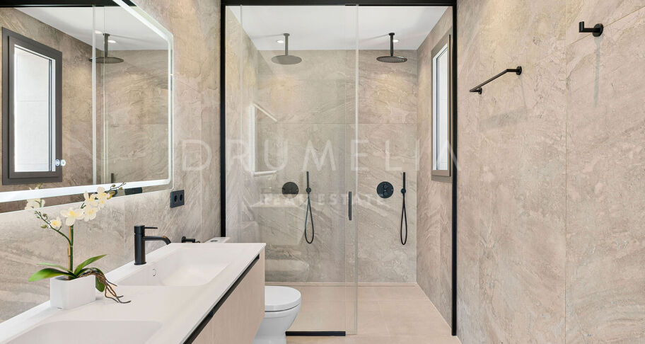 Spektakuläre brandneue moderne Villa in La Cerquilla, Nueva Andalucia, Marbella