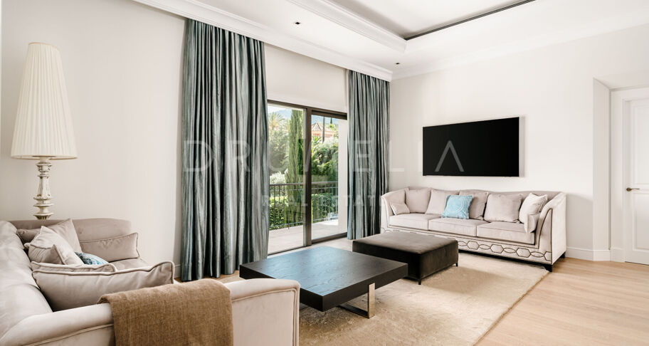 Villa Toccata - New Stylish Luxury Modern Mediterranean Villa, Sierra Blanca, Marbella