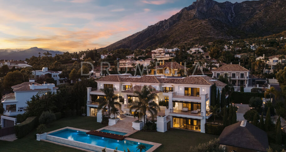 Villa Toccata - New Stylish Luxury Modern Mediterranean Villa, Sierra Blanca, Marbella