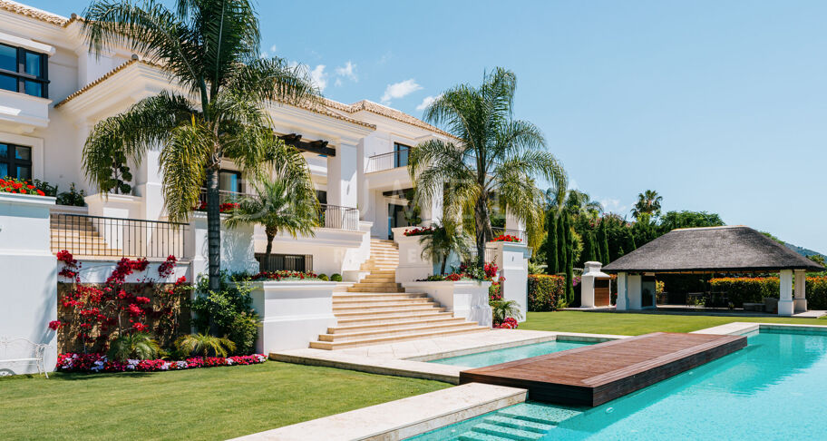 Villa Toccata - New Stylish Luxury Modern Mediterranean Villa, Sierra Blanca, Marbella