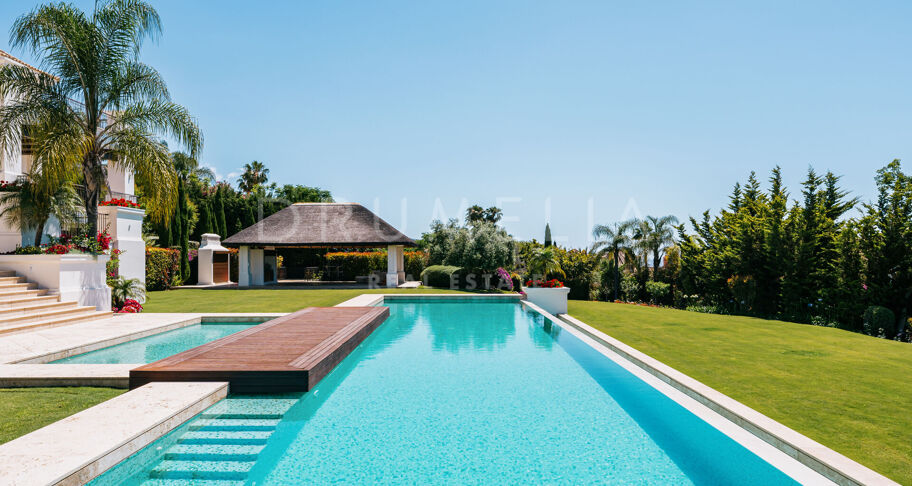 Villa Toccata - New Stylish Luxury Modern Mediterranean Villa, Sierra Blanca, Marbella