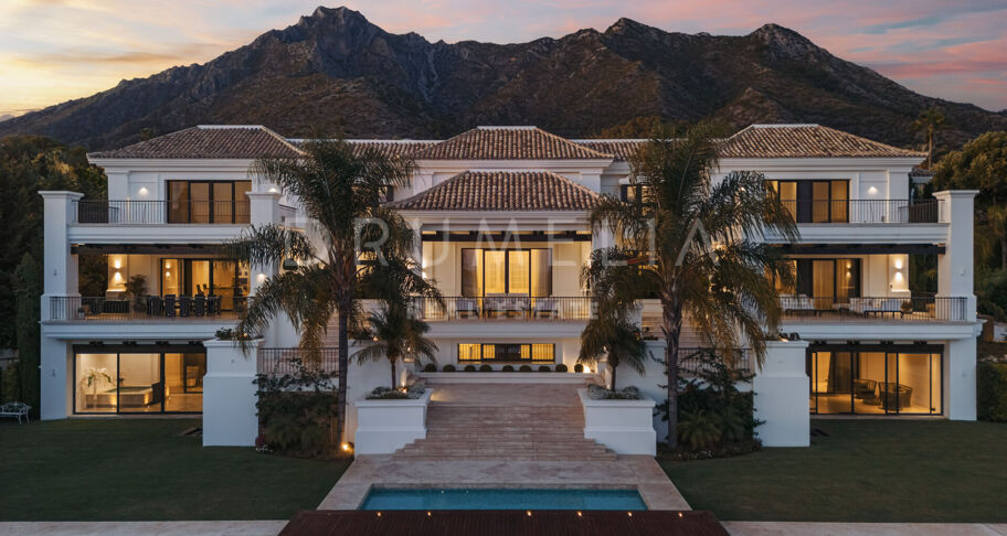 Villa Toccata - New Stylish Luxury Modern Mediterranean Villa, Sierra Blanca, Marbella