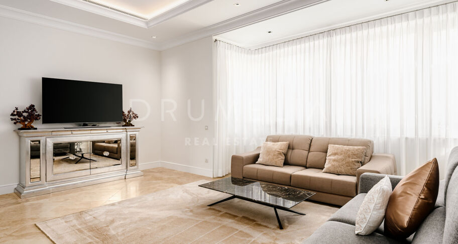 Villa Toccata - New Stylish Luxury Modern Mediterranean Villa, Sierra Blanca, Marbella