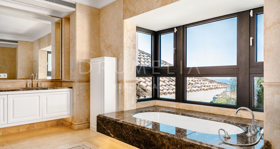 Villa Toccata - New Stylish Luxury Modern Mediterranean Villa, Sierra Blanca, Marbella