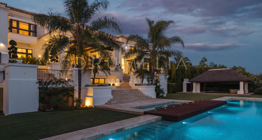 Villa Toccata - New Stylish Luxury Modern Mediterranean Villa, Sierra Blanca, Marbella