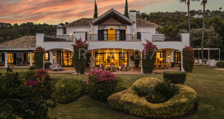 Casa Terregles - Luxe landhuis met Andalusische charme en panoramisch uitzicht in La Zagaleta, Benahavis