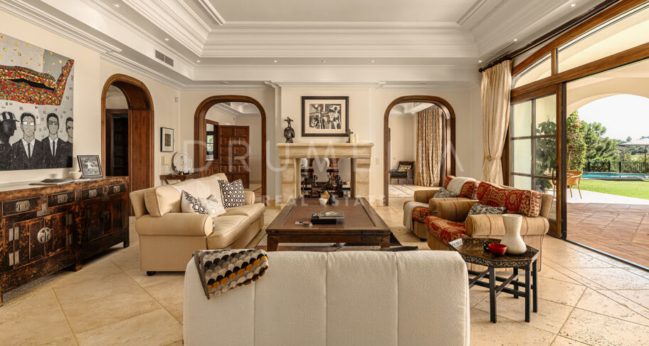 Casa Terregles - Luxe landhuis met Andalusische charme en panoramisch uitzicht in La Zagaleta, Benahavis