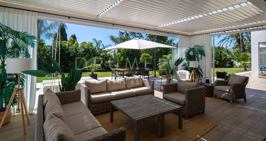 Villa for salg i El Paraiso, Estepona Øst