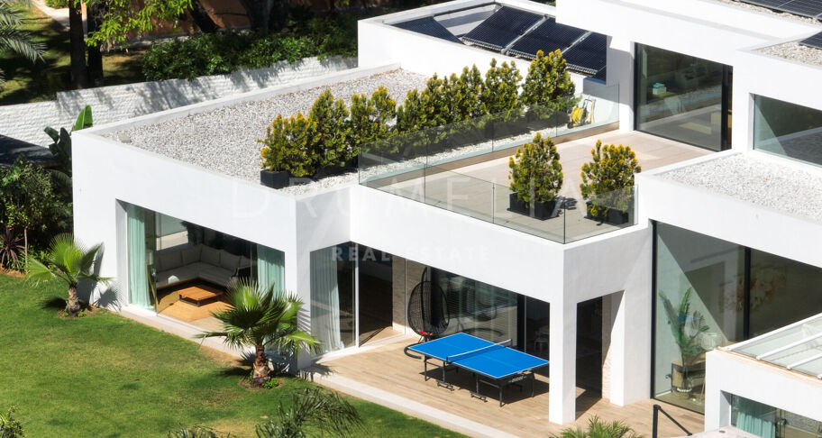 Villa for salg i El Paraiso, Estepona Øst