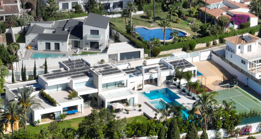Villa for salg i El Paraiso, Estepona Øst