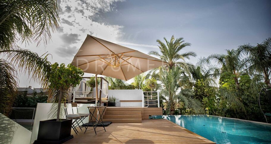 Villa for salg i El Paraiso, Estepona Øst