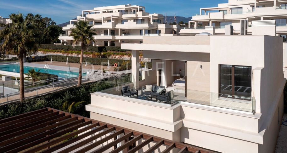 Luksusliv ved stranden: Villa med 4 soverom og panoramautsikt over sjøen med direkte tilgang til stranden - Velaya, Estepona