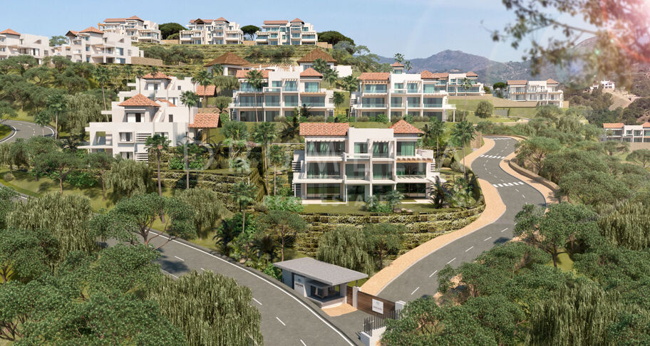 Nowy, wspaniały, luksusowy dwupoziomowy parter na pierwszej linii golfa w budowie w Marbella Hill Club