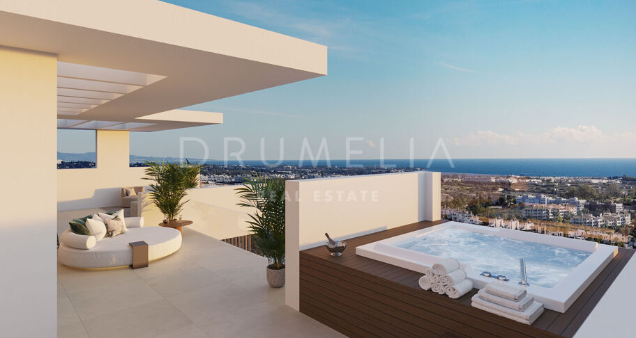 Luxuriöse Villa im malerischen La Resina del Golf mit Panoramablick auf das Meer, Estepona