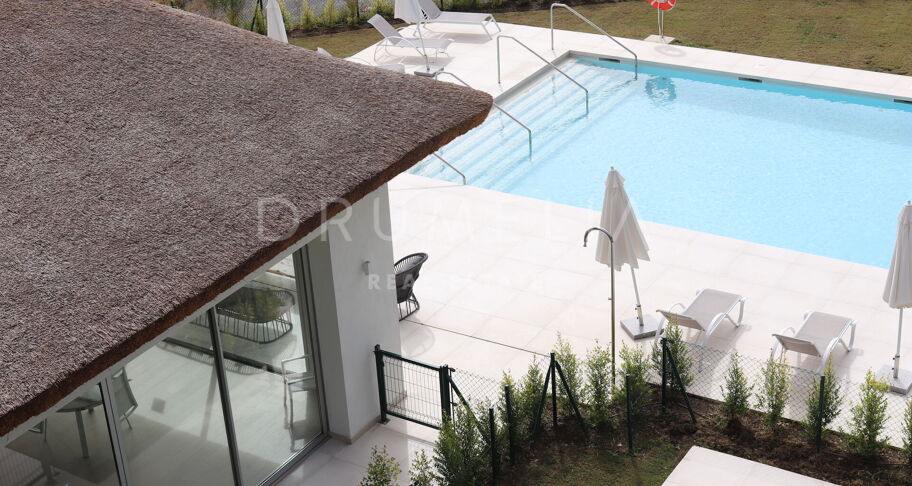 Nuevo Ático de Lujo en Primera Línea de Golf en construcción , Marbella Hill Club