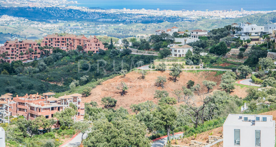 Prime Devlopment Land for Sale in La Mairena, Marbella East