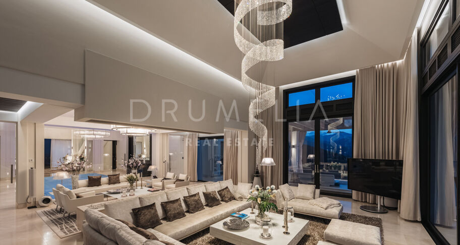 CASA VALENTINO – Einzigartige Luxusvilla mit Panoramablick in La Zagaleta, Benahavís