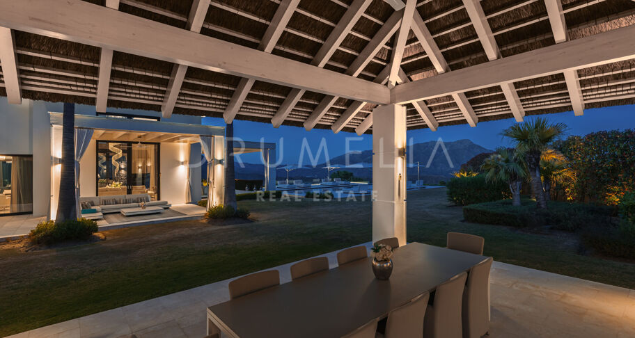 CASA VALENTINO – Einzigartige Luxusvilla mit Panoramablick in La Zagaleta, Benahavís