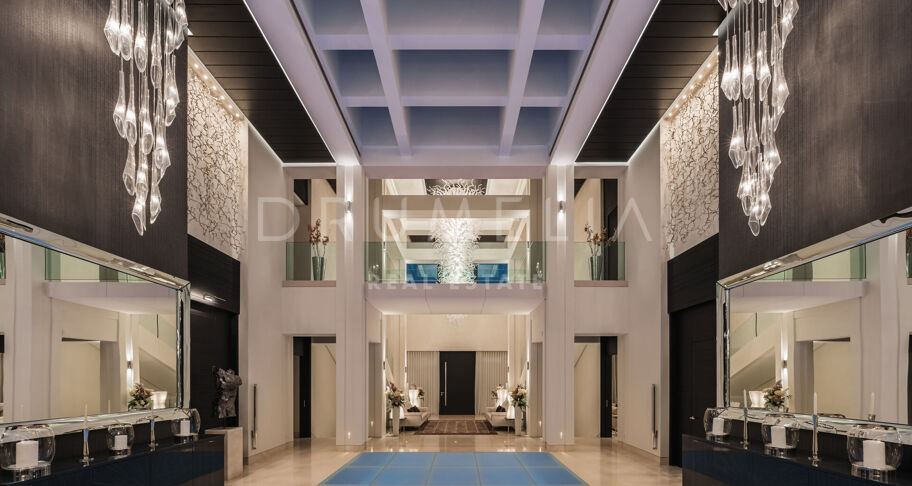 CASA VALENTINO – Einzigartige Luxusvilla mit Panoramablick in La Zagaleta, Benahavís