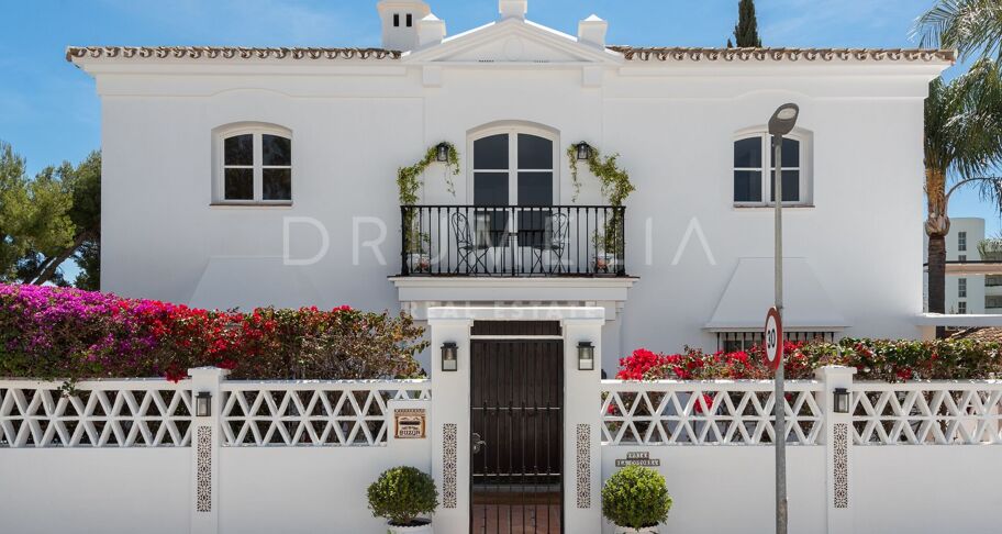 Villa de luxe en première ligne de golf à louer à long terme à Guadalmina Alta